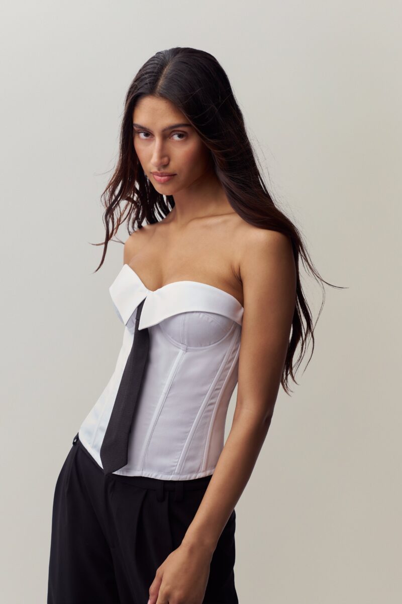 Tie-d up - Image 3